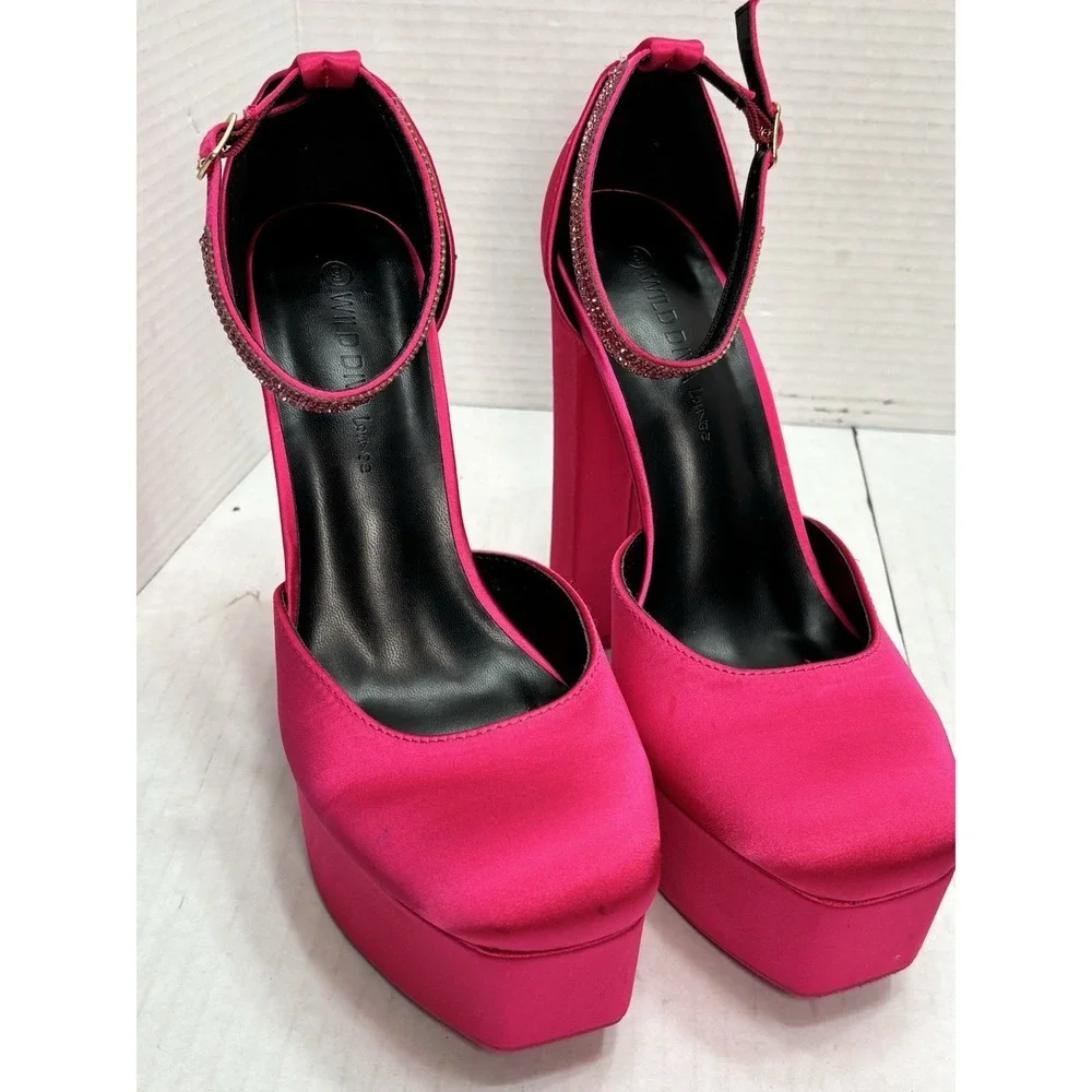 Wild Diva Lounge Platform Heels Pink Satin Mary Jane Chunky Block Womens 9